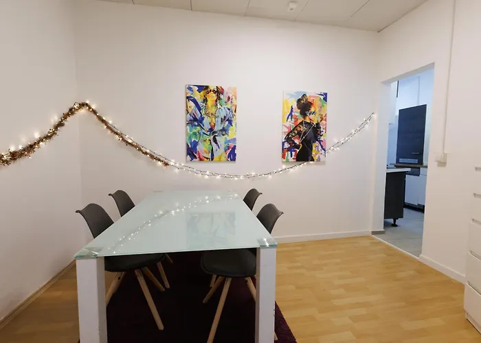 Wohnfühl-studio In Delux-stil